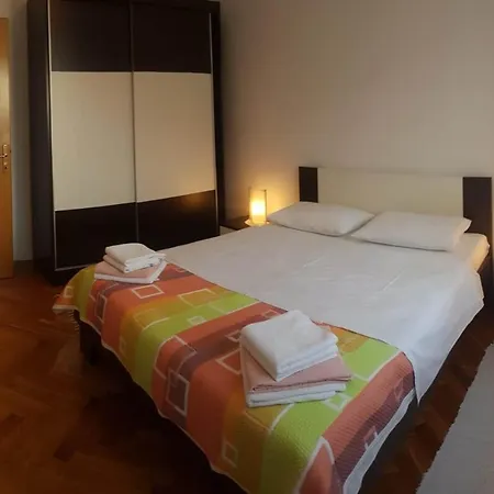 Maria Mare Apartment *